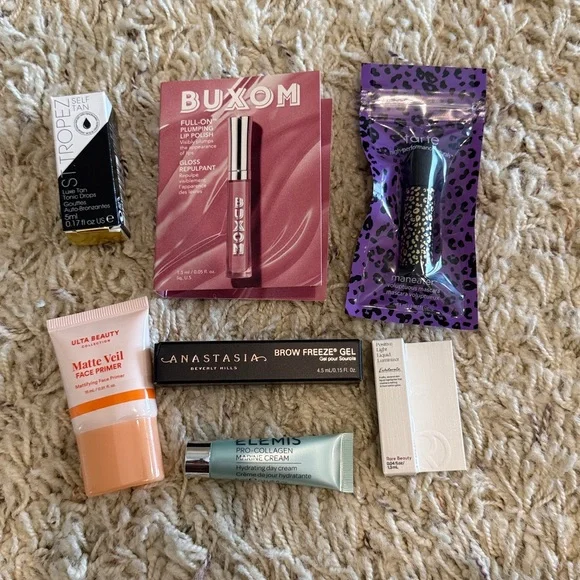 Assorted 94 Piece Beauty Sample Lot - Hair, Makeup, and Skincare - Picture 4 of 12